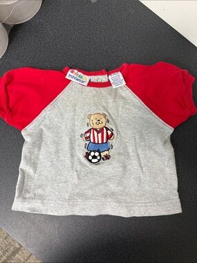 miniwear Red & Gray Bear Soccer Raglan Tee - Cute Short Sleeve Top y2k